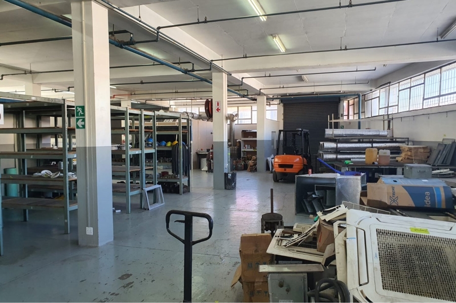 To Let commercial Property for Rent in North End Eastern Cape